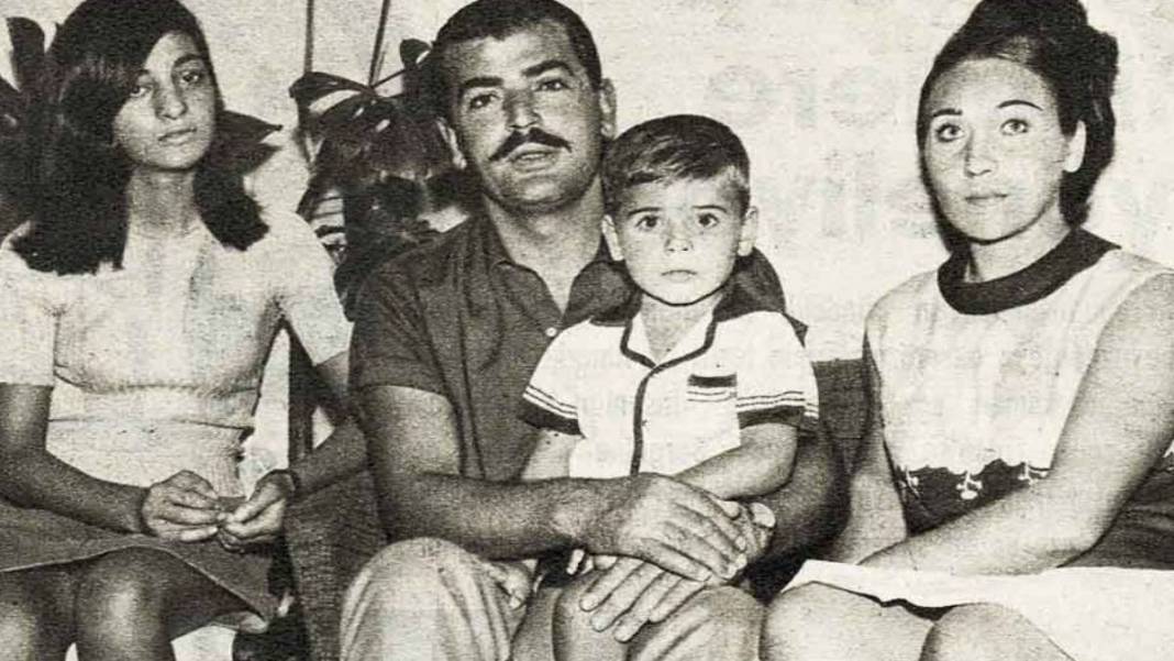 Yeşilçam'a ismini altın harflerle yazdırmıştı... Hayati Hamzaoğlu'nun oğlunu görenler şok oluyor! Meğer hep gözümüzün önündeymiş 4